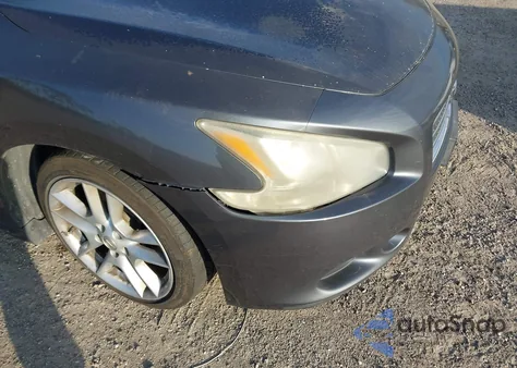 2010 Nissan Maxima 3.5 S z USA, uszkodzony, nr VIN 1N4AA5AP6AC870870